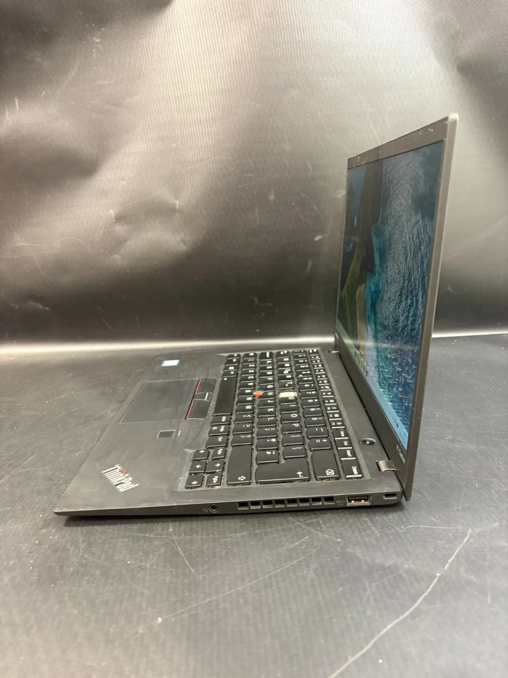 Lenovo ThinkPad X1 Carbon · i5-7200U · 8GB · 256GB, photo 3 of 4