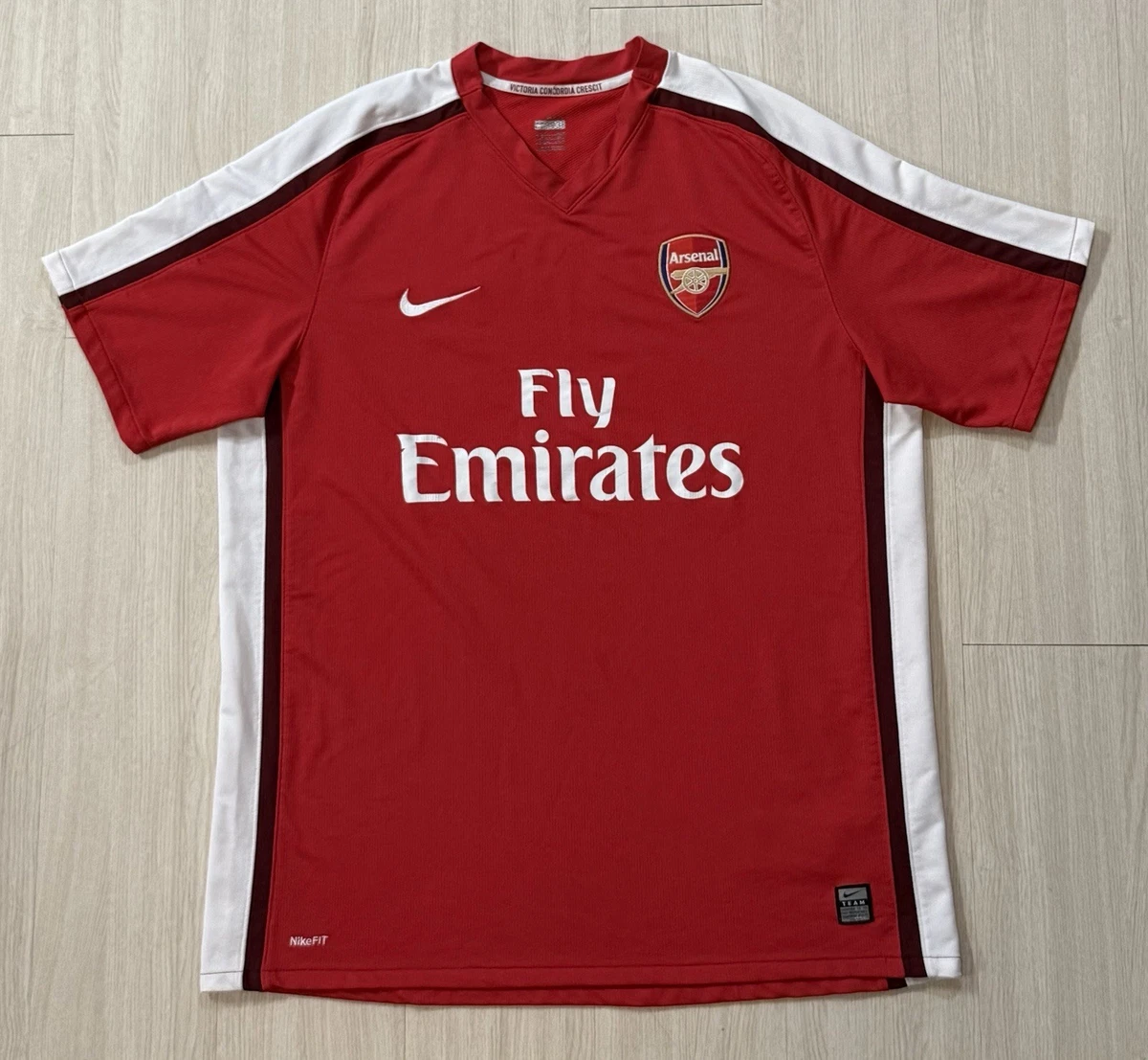 Preços baixos em Nike Theo walcott Arsenal Futebol Clube