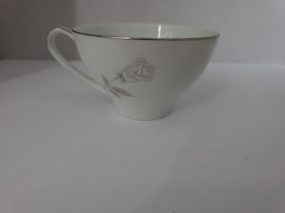 Noritake China 6216 Tea Cup Rose Bud Platinum Trim Excellent Condition
