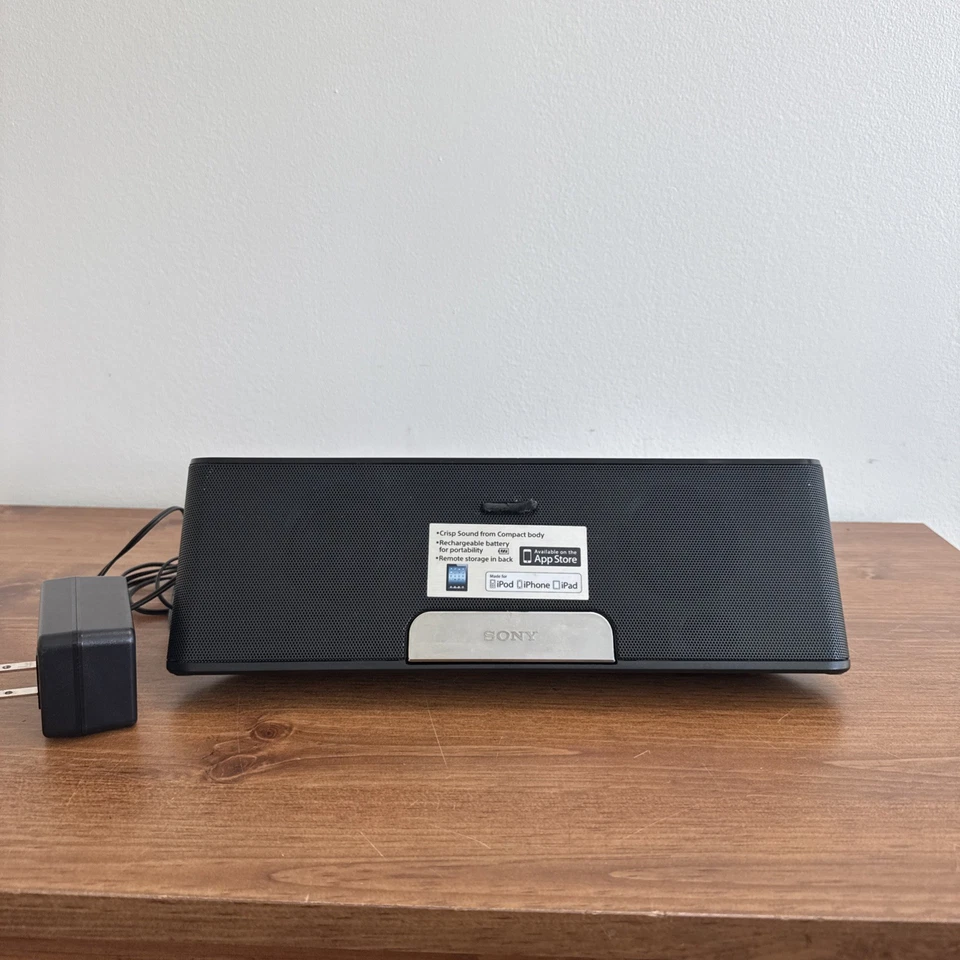 Sony RDP-T50iPN iPhone/iPod/iPad/ Audio Dock Audio System W/ Remote & AC Adapter - Image 2 of 4
