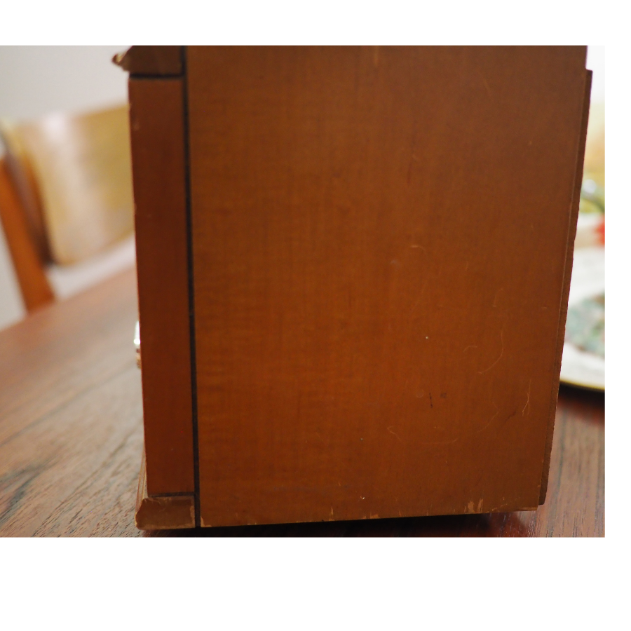Vintage 1960s Zenith X323 Walnut AM/FM Tube Tabletop Radio Works