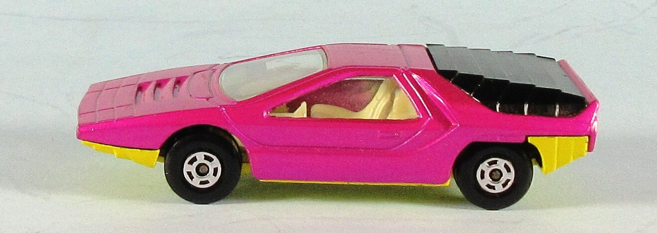 Picture 2 of 8