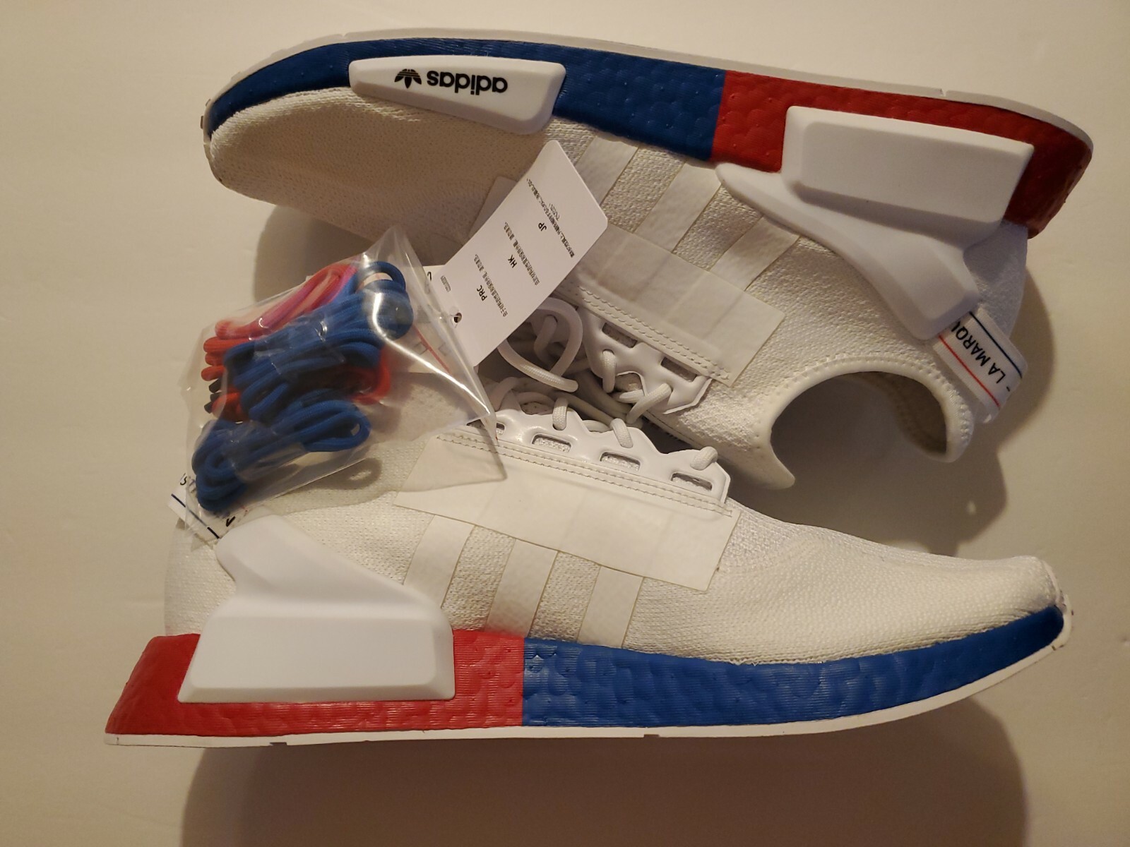 nmd r1 v2 white lush red