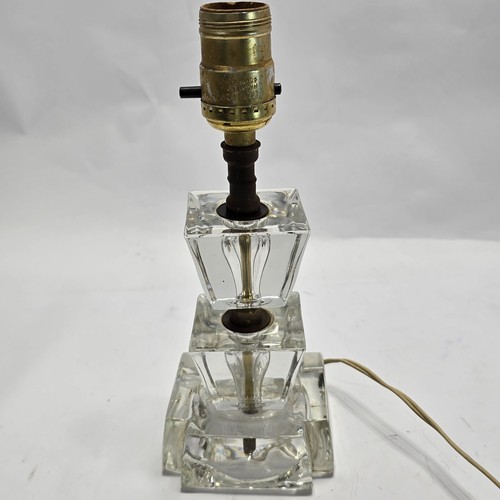 Set Of 2 - Vintage 3/Tiered Art Deco Clear Glass Cube Tabke Lamps. Works. - Picture 10 of 14