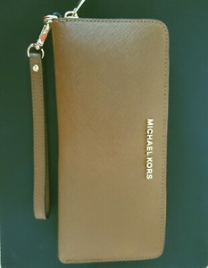 jet set travel crossgrain leather continental wallet