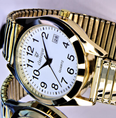 Damen Armband Frauen Uhr Edelstahl Zug Flex Band Gold Farben Datum