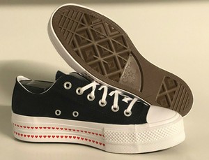 chucks schwarz plateau