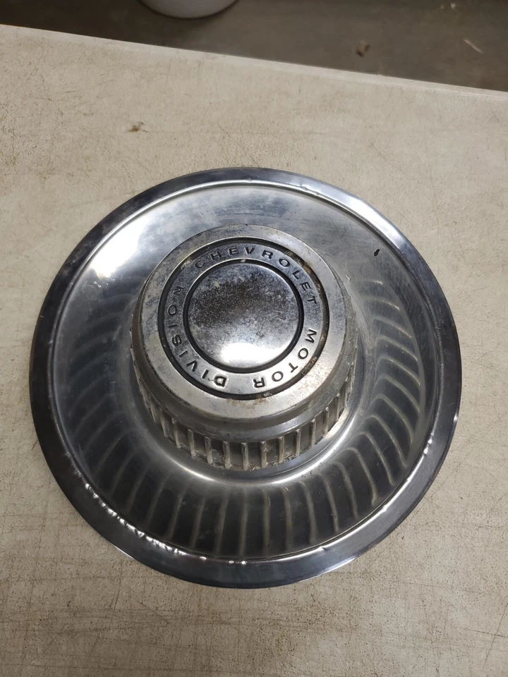 Metal Derby Center Cap 1968 – 1982 Impala Corvette Camaro Chevelle Nova (mw) - Image 2 of 4