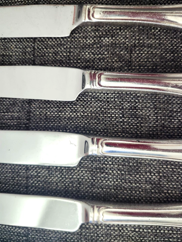 Cuchillo hueco para cena/mantequilla Oneida KING JAMES 8 piezas cubiertos 7 1/2" Foto 2 de 4