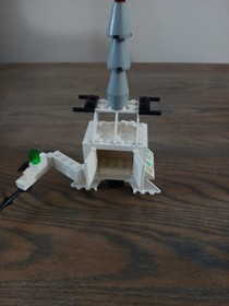 LEGO: Super Model Building (1593) Complete w Minifigure