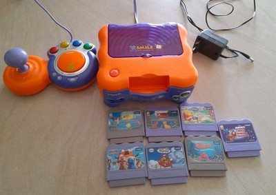 Vtech V.Smile Lernkonsole und Netzteil V Tech Konsole mit vielen tollen Spielen 