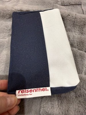 Lufthansa Business Class Reisenthel Amenity Kit with L'Occitane Skin Care: READ