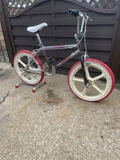 Chrome Raleigh Burner mk1 Skyway Tuff II’s Night Burner rare Stand included look