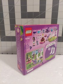 LEGO 10728 Juniors: Mia's Vet Clinic Factory Sealed 