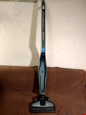 Gehäuse mit Griff und Elektrobürste von PHILIPS PowerPro Aqua Akku-Staubsauger