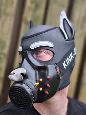 KOG Gummi Welpen Maulkorb mit maßgefertigten Schnurrhaaren für eigene K9/Frisky Haube