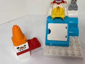 LEGO DUPLO 10837 Santa's Winter Holiday Complete Set