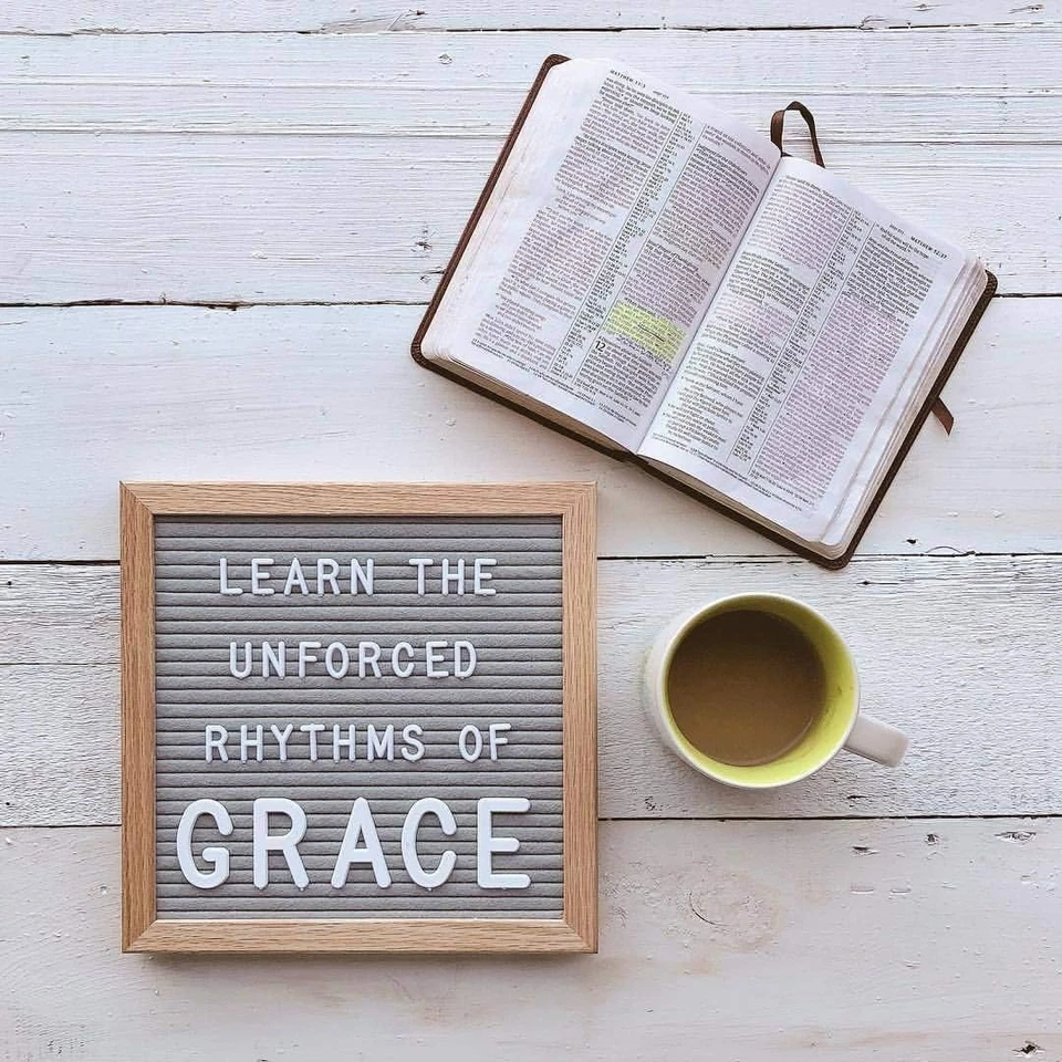 Complete Felt Letter Set with Organizer – Perfect for Any Occasion - Image 4 of 4