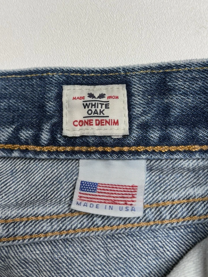 Vintage Levi's 505 White Oak Cone Blue Denim Made in USA Zip Jeans Men's 36x30 - Image 4 of 4