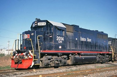 Eastern Shore 2014 GP38 @ LITTLE CREEK, VA_DEC 2006 ORIGINAL TRAIN SLIDE