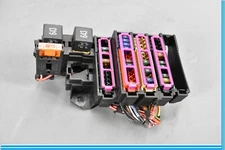 09-16 Audi A4 Wagon Relay Fuse Box Power Distribution Panel Holder Oem