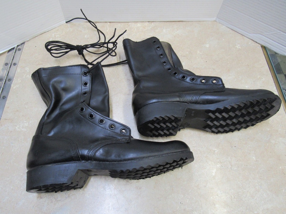 US Vietnam Era Combat Boots Leather 11N ROSEARCH 1974 Dated 