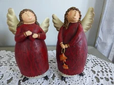 2 Curly Haired Angel Figurines Red Robes Holding Heart and Stars Christmas 6 in