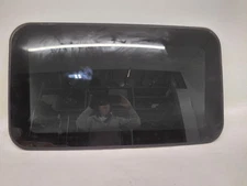 2003-2010 VOLKSWAGEN BEETLE Sun Roof Sunroof Glass 1C0877071B       