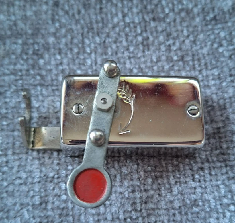 Vintage Framex Mechanical Camera Self Timer Germany Autoknips Type .Working - Image 3 of 4