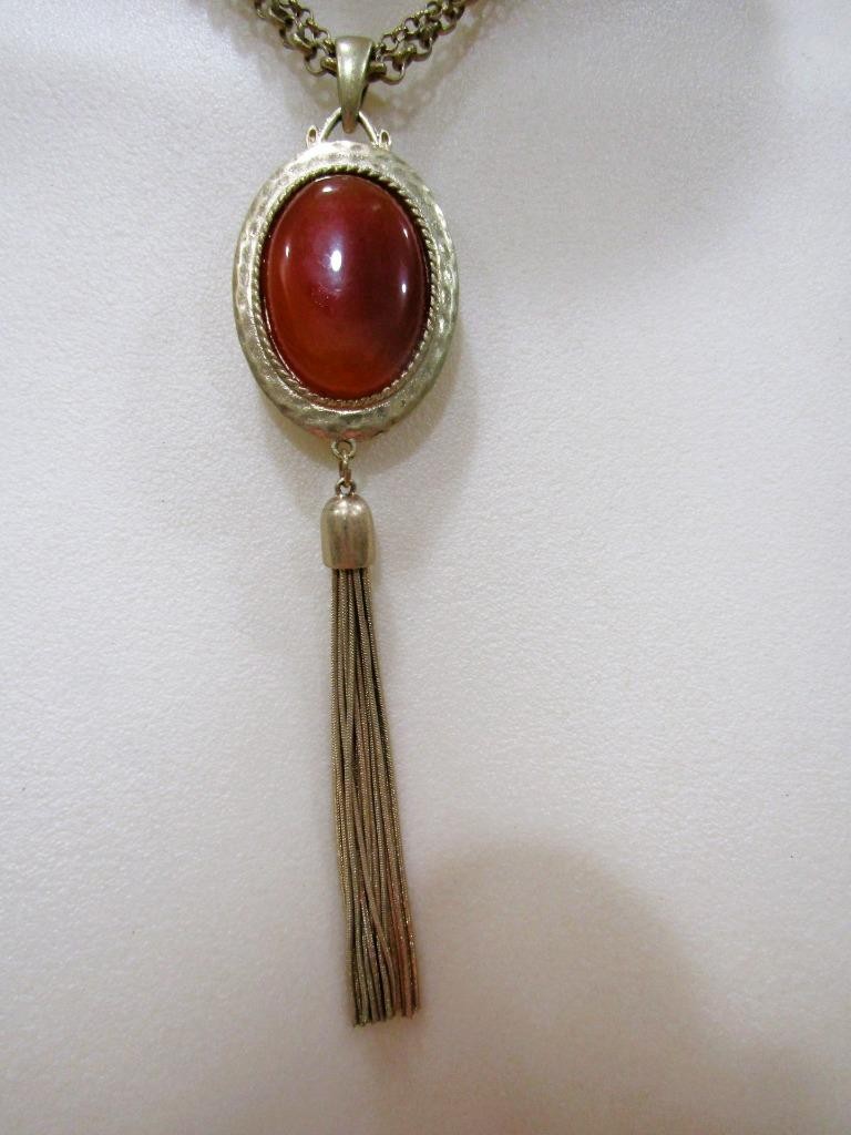 Jewelry   Chico's Double Sided Tassel Pendant Necklace    Lot #72