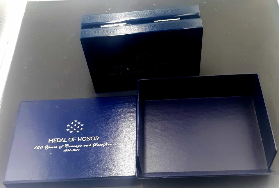 1861-2011 *RARE* MEDAL OF HONOR SILVER PROOF 150 YEARS OF COURAGE AND SACRIFICE - Image 2 of 4