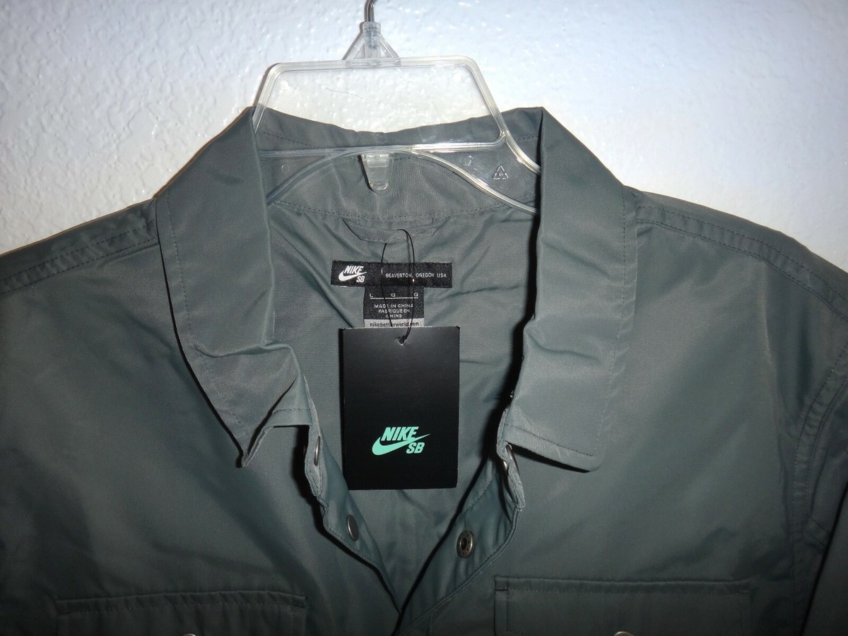 NWT MENS L LG LARGE NIKE SB HOLGATE 100% NYLON SATIN FEEL SNAP UP