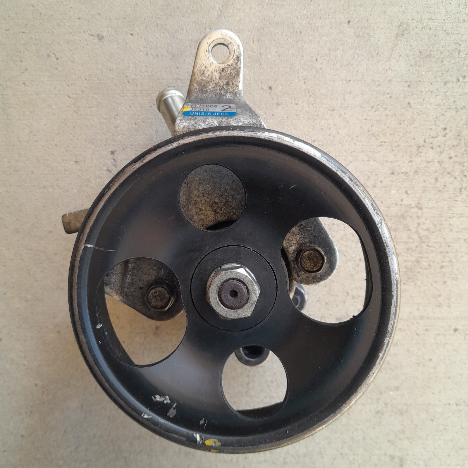 2007 2008 2009 INFINITI G35 G37 Power Steering Pump Pulley Motor