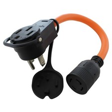 Adaptador AC WORKS® Piggy-Back - NEMA 14-50P con Piggy-Back 14-50R a NEMA L14-30