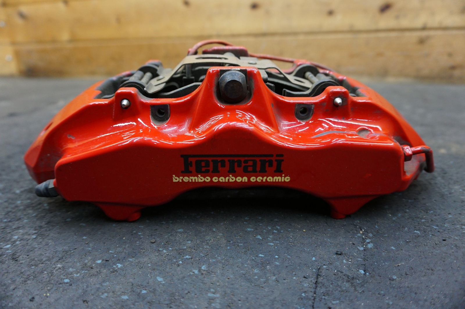 Front Left Driver Side Brake Caliper Red CCM Carbon Ceramic 246103 Ferrari 612