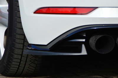 Heckansatz Seitenteile Cupwings für Golf 7 R Facelift aus ABS im eintragungsfrei