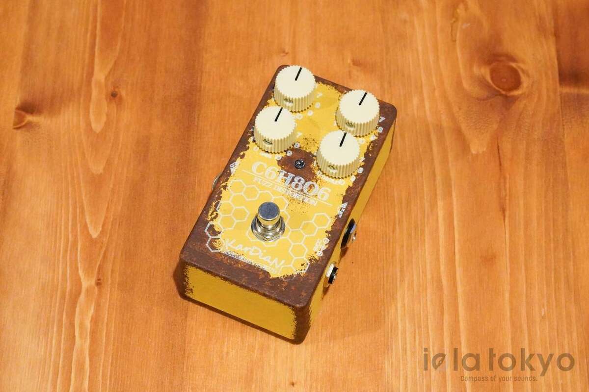 KarDiaN C6H8O6 Vitamin C Used Fuzz | eBay KarDiaN C6H8O6 Vitamin C Used Fuzz | eBay