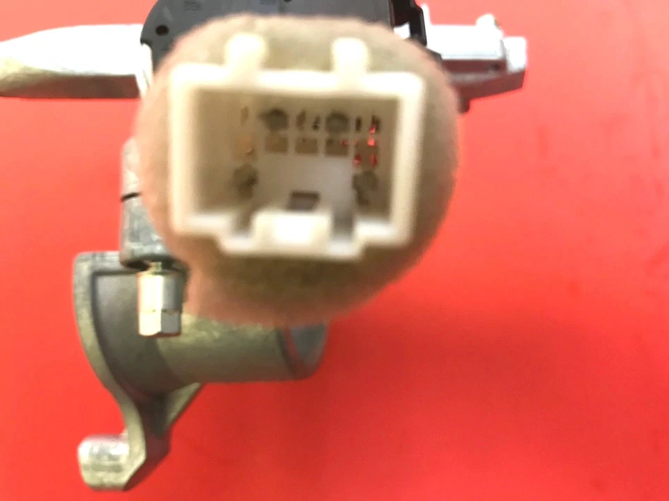 Новый выключатель зажигания US460 для 95-96 Dodge Avenger, 95-97 Chrysler Sebring Eagle - Изображение 4 из 4