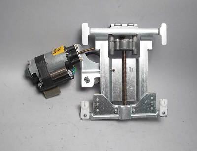 Details about BMW E39 5-Series E38 X5 Right Front Seat Headrest Adjustment Motor 1999-2003 OEM Details about BMW E39 5-Series E38 X5 Right Front Seat Headrest Adjustment Motor 1999-2003 OEM