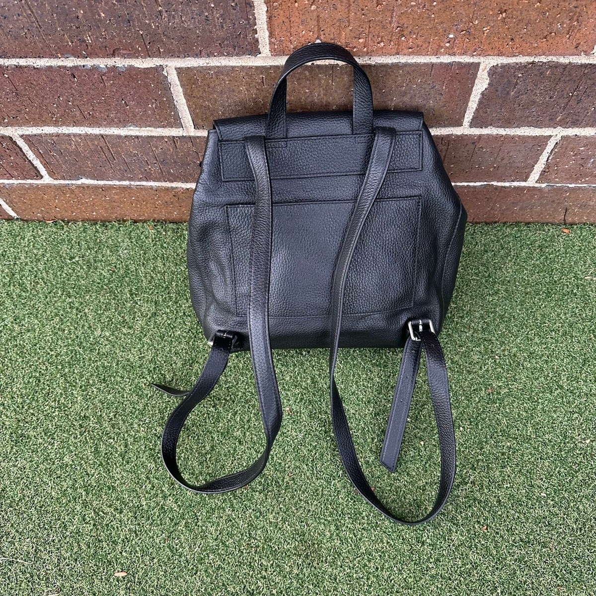 Henri Bendel Harper Colorblock Backpack Black Leather  display picture 2