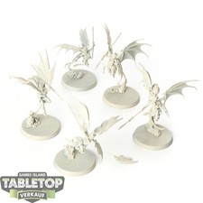 Daughters of Khaine - 5 Khinerai Lifetakers - grundiert