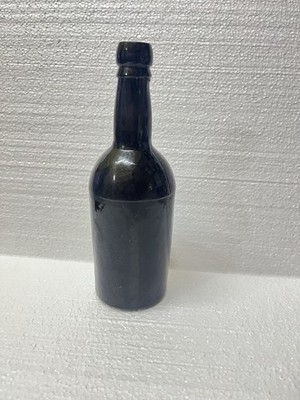 Vtg Antique Black Glass 8 3/4  3 Piece Mold 