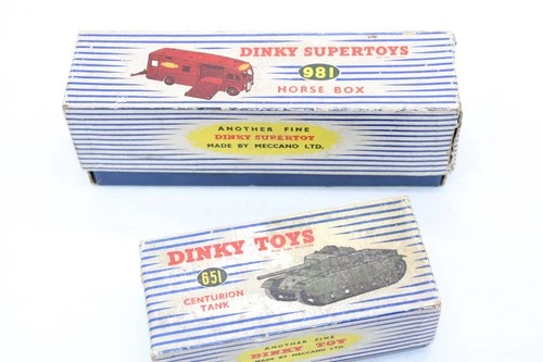 F x2 Vintage Dinky Boxed Die-Cast Models - 981 Horse Box, 651 Centurion Tank