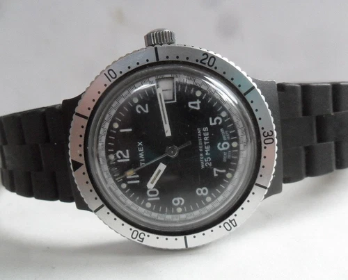 Cool Vintage 1979 Men's Timex 25 Meters Diver's GB Mechanical Marlin Watch Runs
