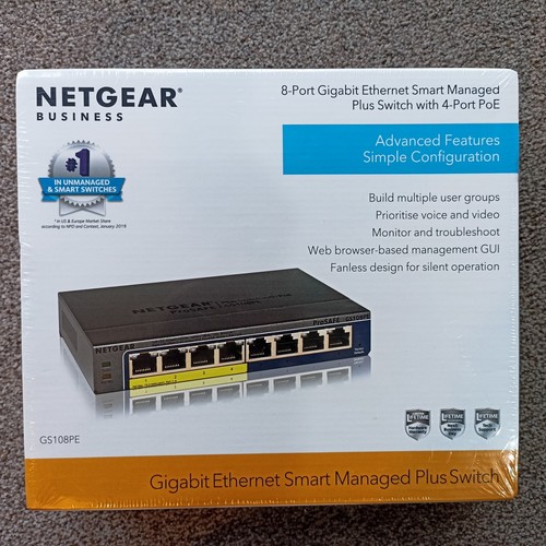 NETGEAR PoE Switch 8 Port Gigabit Ethernet Plus Network Switch (GS108PEv3) - 第 1/8 張圖片