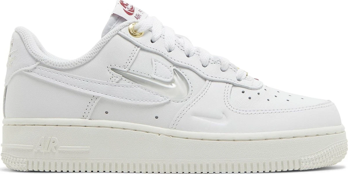 DZ5616 100 Womens Nike Air Force 1 07 PRM W eBay