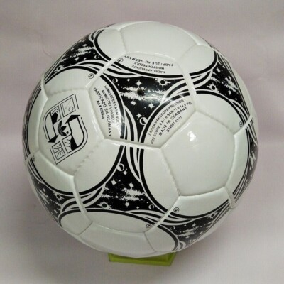 NEW Adidas Questra FIFA World Cup 1994 Official Match Football