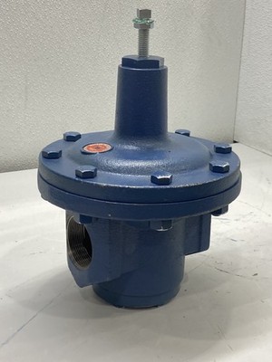 Watson McDaniel O-Series 1-1/2'' NPT Liquid Pressure Regulator 30-50 PSI