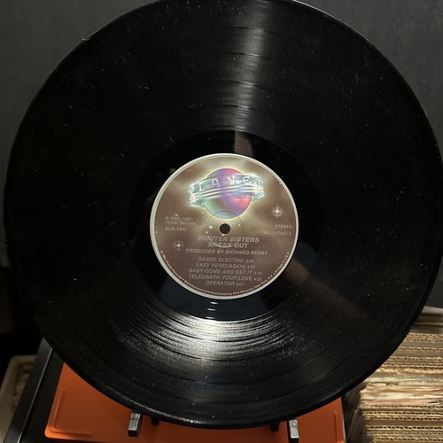 Pointer Sisters / Break Out LP Planet 5410 + Hype Shrink - Picture 4 of 9