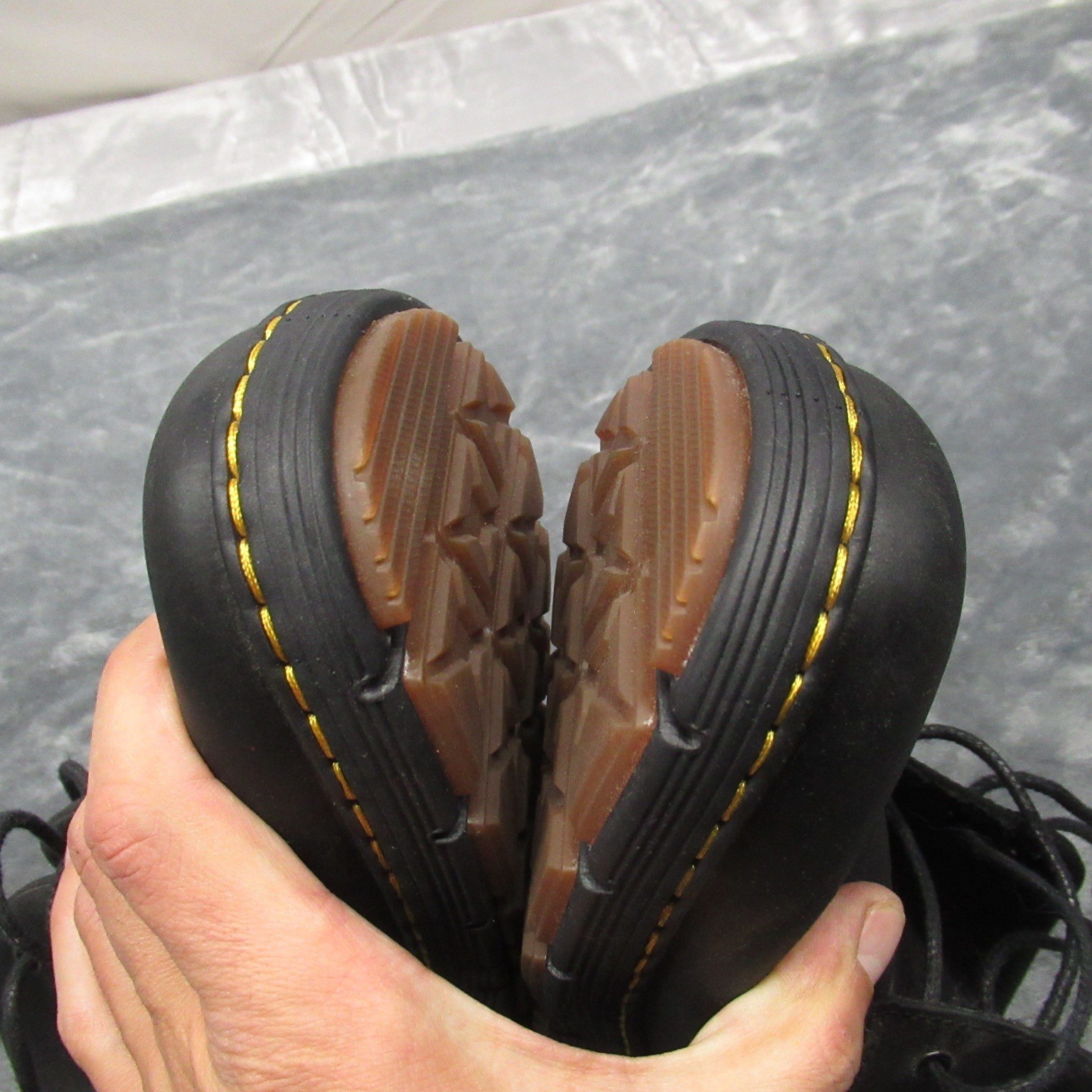 Dr Martens Rhodes Chukka Boots Mens 12 Black Leather Lace Up Chunky Casual